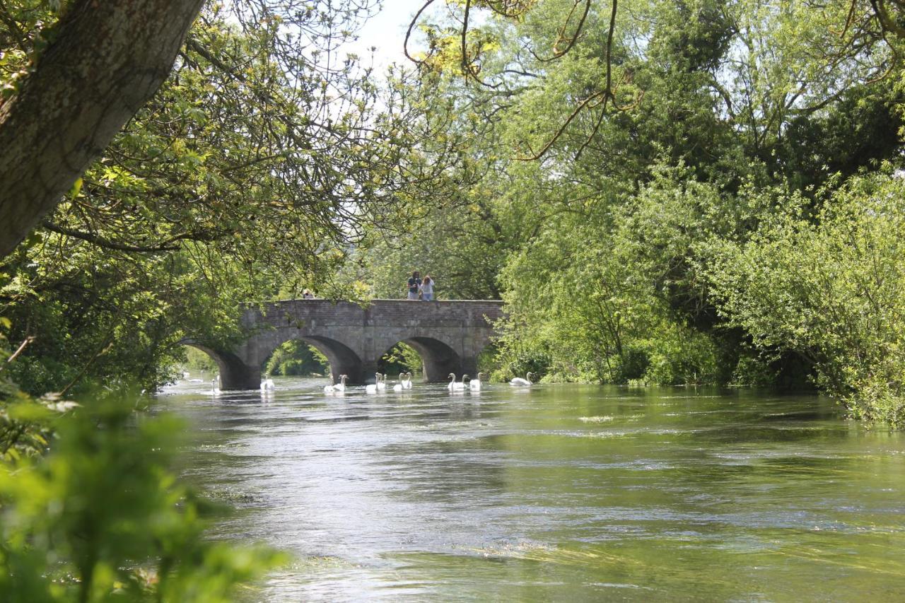 Hotel The Swan At Stoford Stapleford  Exteriér fotografie